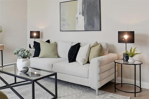 284 Perth Ave, Winnipeg, MB 