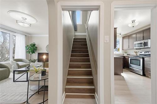 284 Perth Ave, Winnipeg, MB 