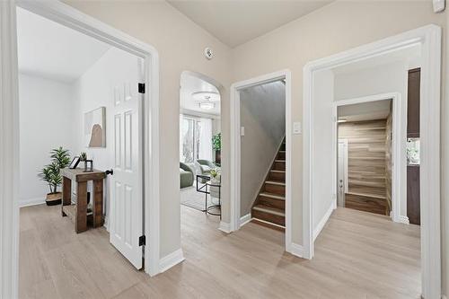 284 Perth Ave, Winnipeg, MB 