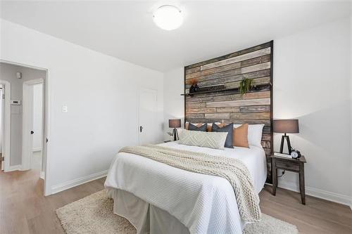 284 Perth Ave, Winnipeg, MB 