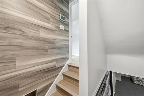 284 Perth Ave, Winnipeg, MB 