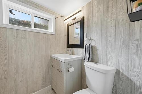 284 Perth Ave, Winnipeg, MB 