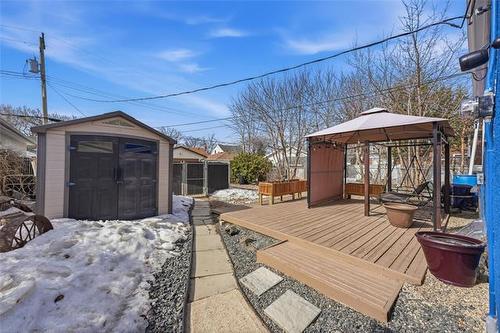 284 Perth Ave, Winnipeg, MB 