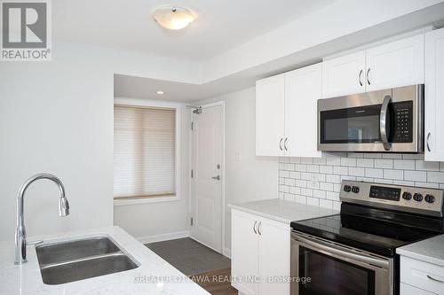 16 - 415 Eldorado Private, Ottawa, ON - Indoor Photo Showing Kitchen With Stainless Steel Kitchen With Double Sink