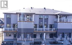 904 PARNIAN PRIVATE Ottawa, ON K2J 7K6