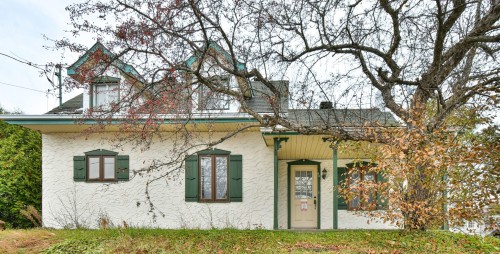 64 Rue Brière  Saint-Jérôme, QC J7Y 3A1