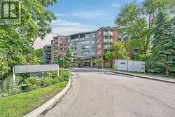 77 GOVERNORS Road Unit# 503 Dundas, ON L9H 7N8