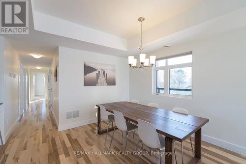 550 Guy Street, Ottawa, ON - Indoor Photo Showing Dining Room