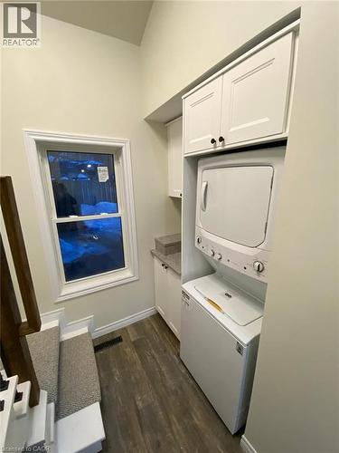 246 Forest Avenue, Hamilton, ON - Indoor Photo Showing Laundry Room