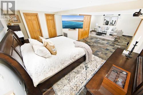6124 Hardesty Crescent, Mississauga, ON - Indoor