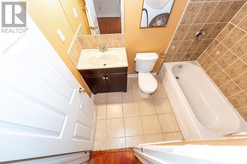 63 Rainbow Valley Crescent, Markham, ON - Indoor Photo Showing Bathroom