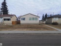 7311 76 ST NW NW  Edmonton, AB T6C 2J7