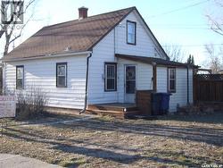 641 Maharg AVENUE  Burstall, SK S0N 0H0