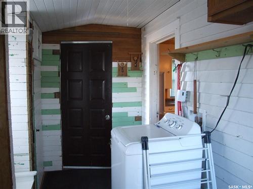 641 Maharg Avenue, Burstall, SK -  Photo Showing Laundry Room