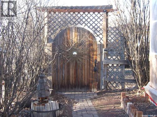 641 Maharg Avenue, Burstall, SK - Outdoor