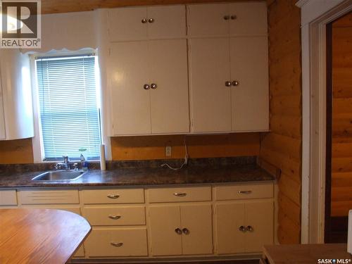 641 Maharg Avenue, Burstall, SK - Indoor Photo Showing Kitchen