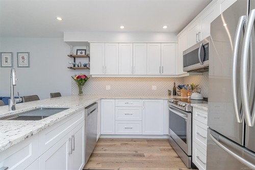 2886 Sherman Rd, Duncan, BC 