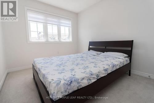 11 Icefall Road, Caledon, ON - Indoor Photo Showing Bedroom