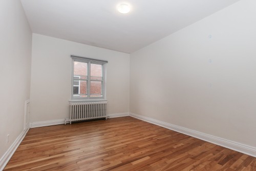 Bedroom - 6119 Av. Somerled, Montréal (Côte-Des-Neiges/Notre-Dame-De-Grâce), QC - Indoor Photo Showing Other Room