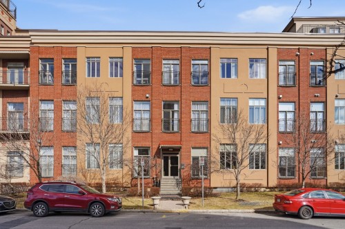 700-24 Rue Waterman  Saint-Lambert, QC J4P 1R8