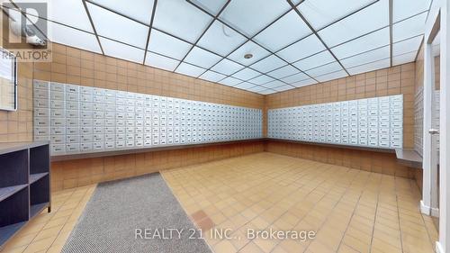 2103 - 5 Massey Square, Toronto, ON - Indoor Photo Showing Other Room