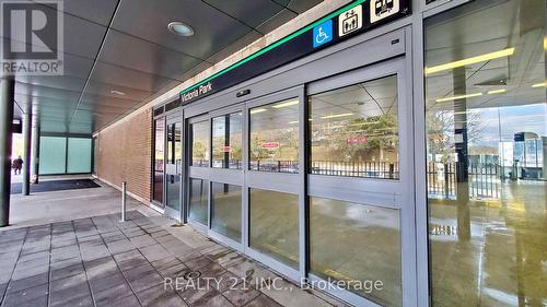 2103 - 5 Massey Square, Toronto, ON -  With Exterior