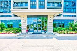 802A - 376 HIGHWAY 7 WAY Richmond Hill, ON L4B 0C7