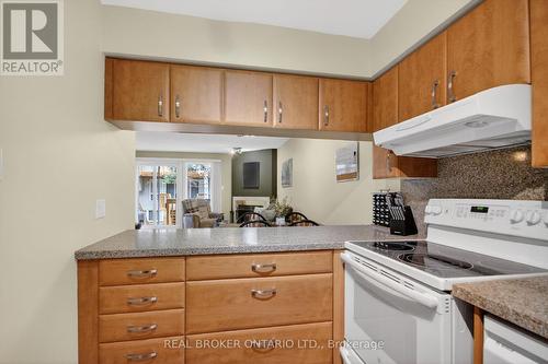 418 Briston Private, Ottawa, ON - Indoor Photo Showing Kitchen