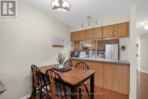 418 Briston Private, Ottawa, ON - Indoor Photo Showing Kitchen