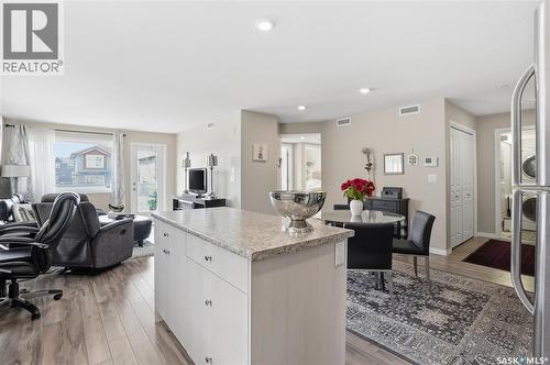 1105 102 Willis Crescent, Saskatoon, SK - Indoor