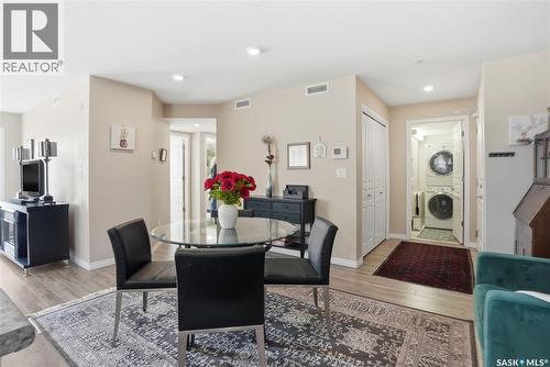 1105 102 Willis Crescent, Saskatoon, SK - Indoor Photo Showing Dining Room