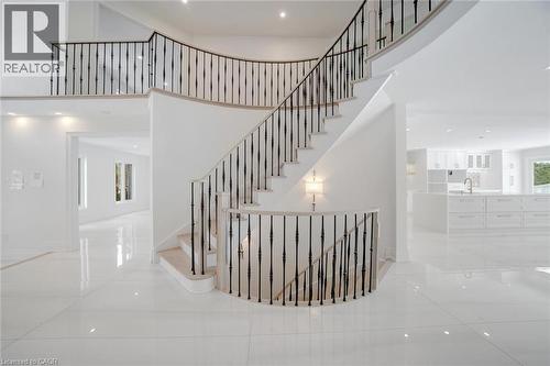 2A Chiltern Hill, Richmond Hill, ON - Indoor Photo Showing Other Room