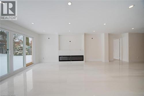 2A Chiltern Hill, Richmond Hill, ON - Indoor Photo Showing Other Room