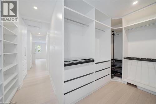2A Chiltern Hill, Richmond Hill, ON - Indoor Photo Showing Other Room