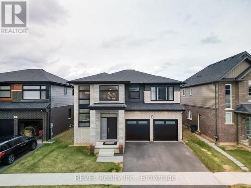 5 SAMUEL AVENUE  Pelham (Fonthill), ON L3E 0G9