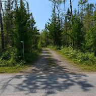 512 WARNER BAY ROAD Northern Bruce Peninsula, ON N0H 2R0