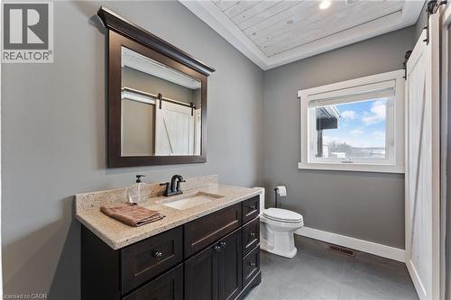 2210 Highway 54, Caledonia, ON - Indoor Photo Showing Bathroom