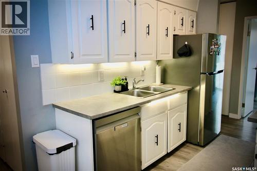 3342 Diefenbaker Drive, Saskatoon, SK - Indoor Photo Showing Kitchen With Double Sink