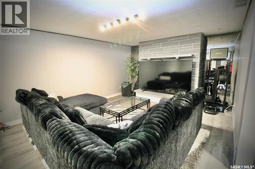 3342 Diefenbaker Drive, Saskatoon, SK - Indoor