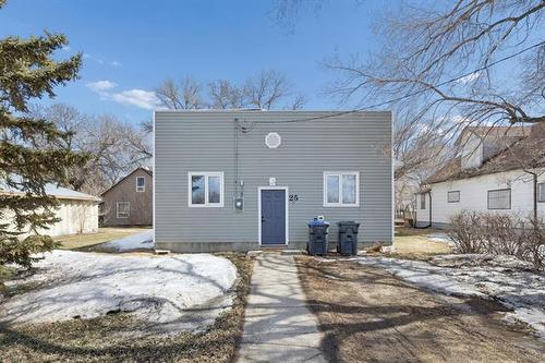 25 First St, Letellier, MB 