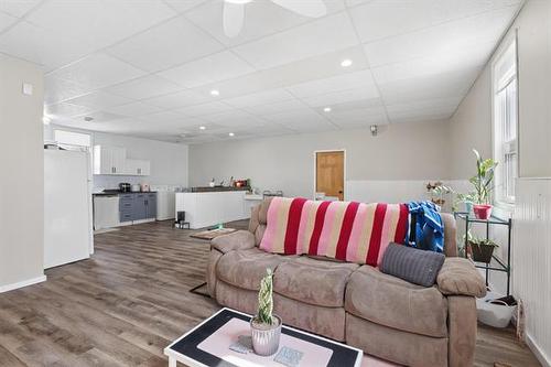 25 First St, Letellier, MB 