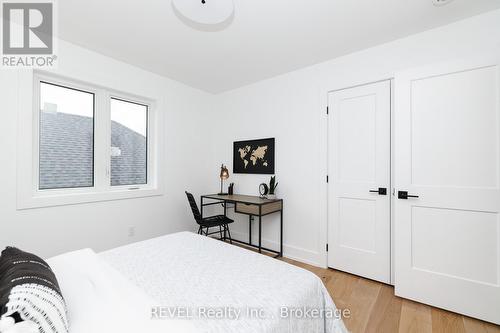 1129 Dipietro Street, Fort Erie (Lakeshore), ON - Indoor Photo Showing Bedroom