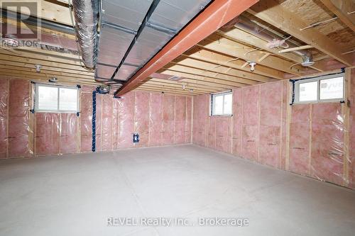 High ceiling basement - 1129 Dipietro Street, Fort Erie (Lakeshore), ON - Indoor Photo Showing Basement