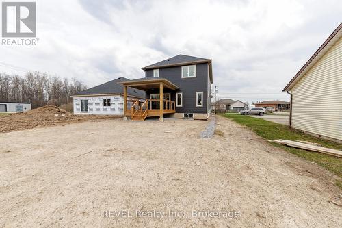 Spacious back yard - 1129 Dipietro Street, Fort Erie (Lakeshore), ON - Outdoor With Deck Patio Veranda With Exterior
