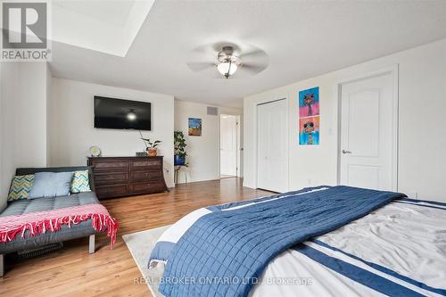 18 Pearwood Court, Kitchener, ON - Indoor Photo Showing Bedroom