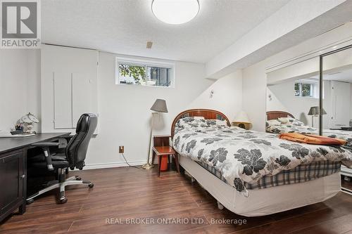 18 Pearwood Court, Kitchener, ON - Indoor Photo Showing Bedroom