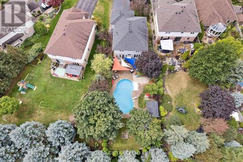 18 Pearwood Court, Kitchener, ON - Outdoor With View