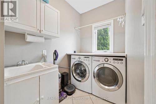 18 Pearwood Court, Kitchener, ON - Indoor Photo Showing Laundry Room