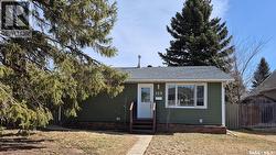 125 4th AVENUE SE Swift Current, SK S9H 3L3