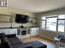 125 4Th Avenue Se, Swift Current, SK  - Indoor Photo Showing Living Room 